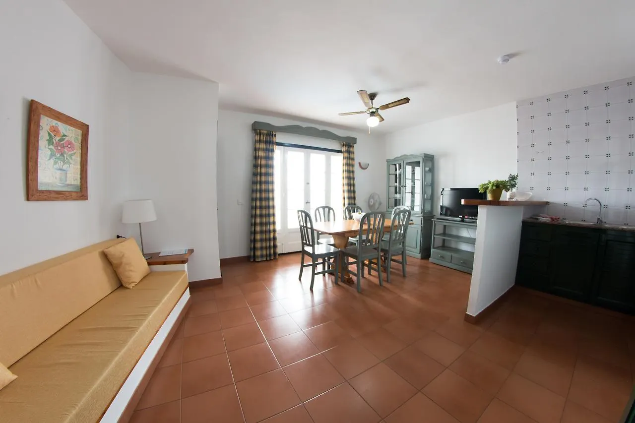 Can Digus Fornells  Aparthotel