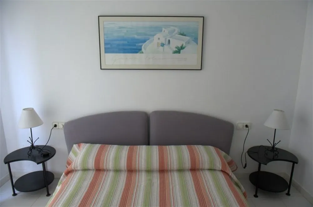 Aparthotel Can Digus Fornells