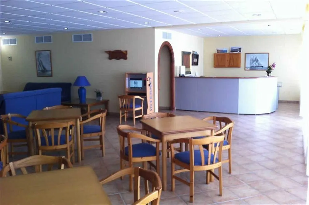 Aparthotel Can Digus Fornells
